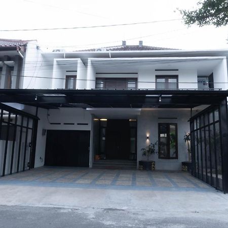 万隆Radja House Cipaku Indah别墅 外观 照片