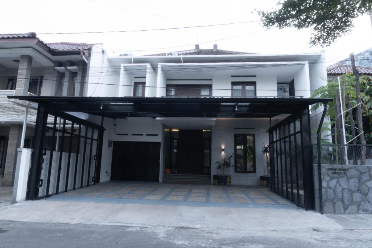 万隆Radja House Cipaku Indah别墅 外观 照片